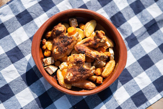Outdooroven recipe: Roasted chicken with celeriac, carrot and potato