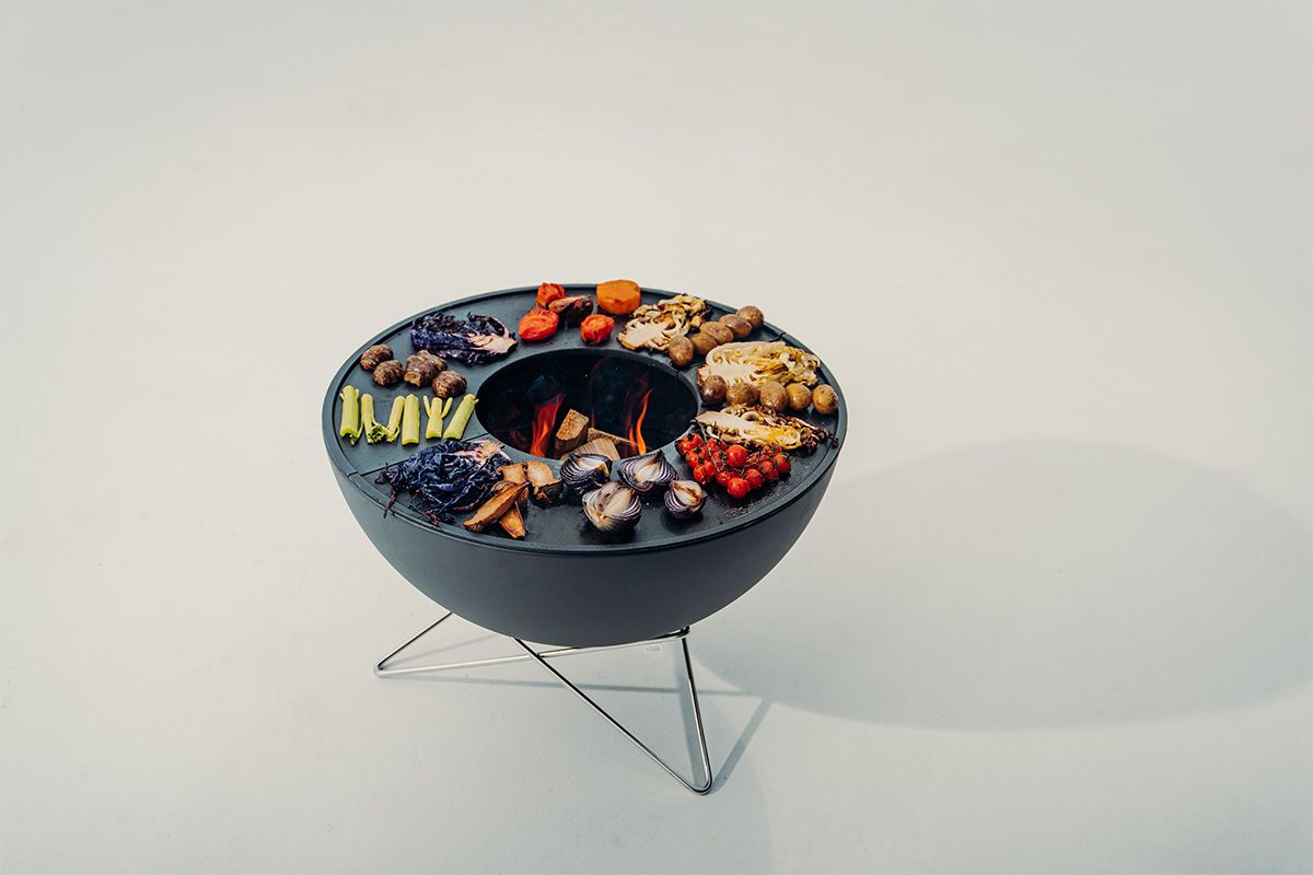 BOWL 70 Fire Bowl with Star Stand